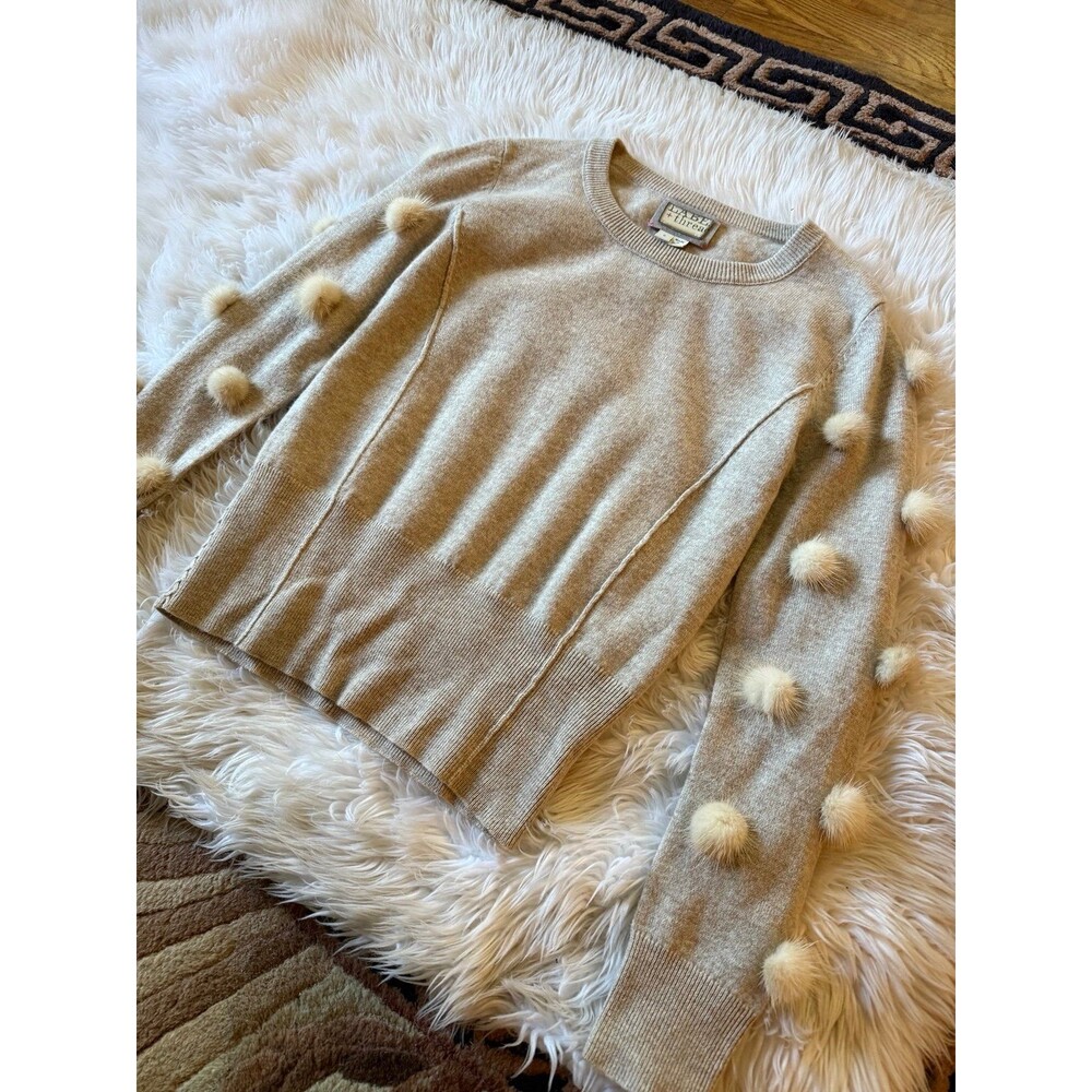 Label + Thread Sweater - Picture 6 of 10